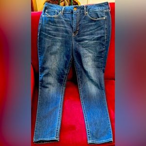 Seven brand ankle jeans size 16